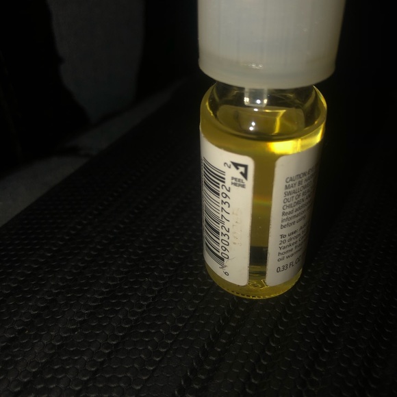 Yankee candle fragrance oil sparkling snow 0.33 fl.oz - Picture 10 of 11